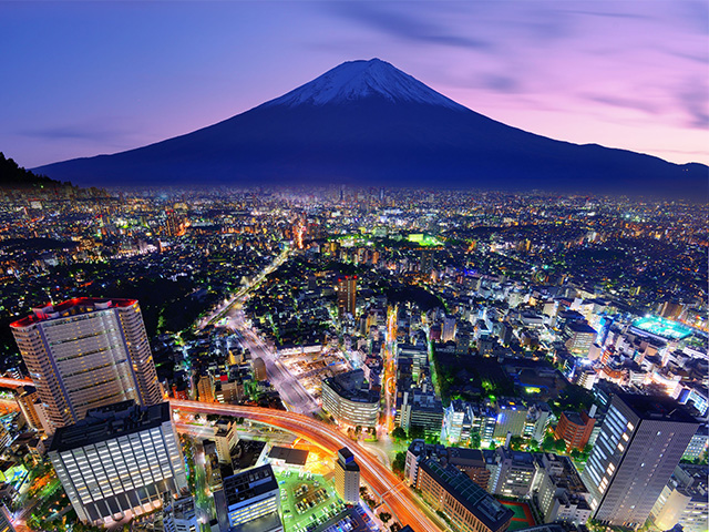 The best time to visit Tokyo, Japan: weather, season, and packing tips
