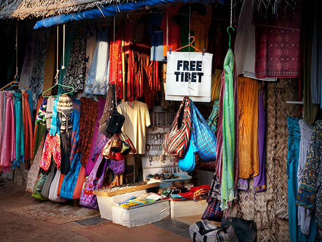 Haggle Like a Pro: 10 Tips for Bargain Shopping Around the World