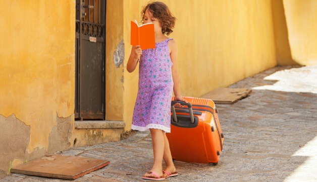 Traveling with Children: 11 Must-Haves For Flights With Preschoolers