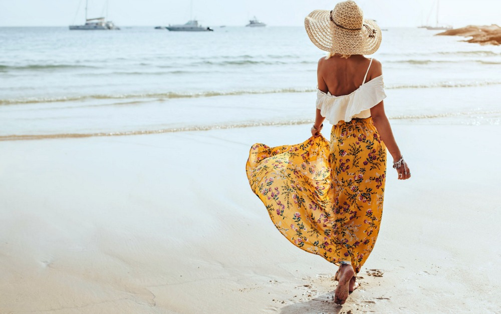 what-to-wear-with-a-maxi-skirt