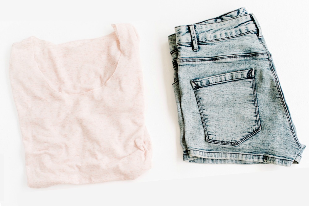 how-to-make-clothes-smell-fresh