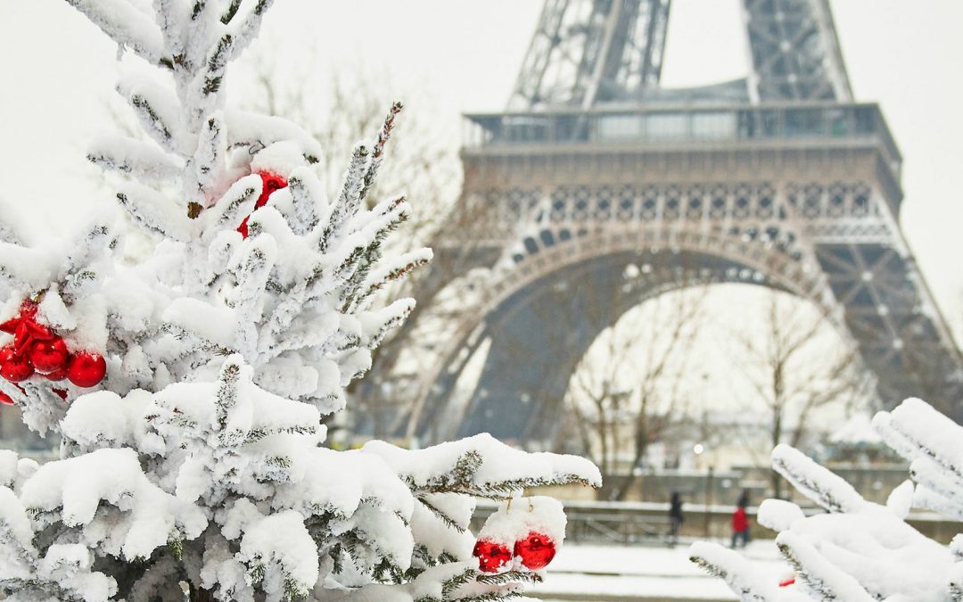 What to Wear in Paris in Winter: Packing List and Essentials