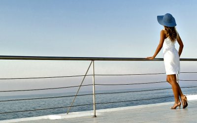 What to Pack for a Transatlantic Cruise: Clothing for Formal Nights and Casual Days