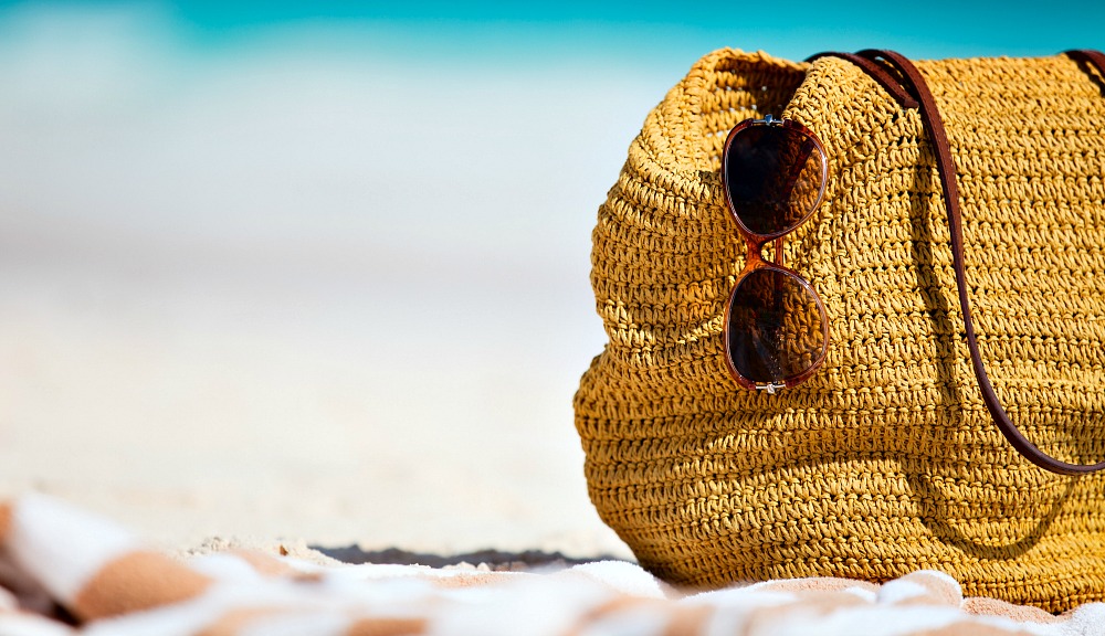 Brighten Up Your Travel Wardrobe with Summer’s Best Handbags