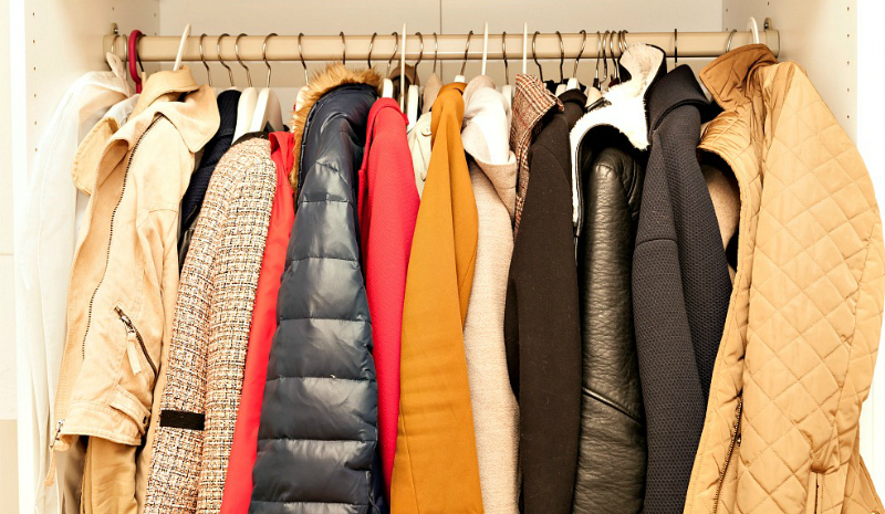 how-to-pack-winter-jackets-in-a-suitcase