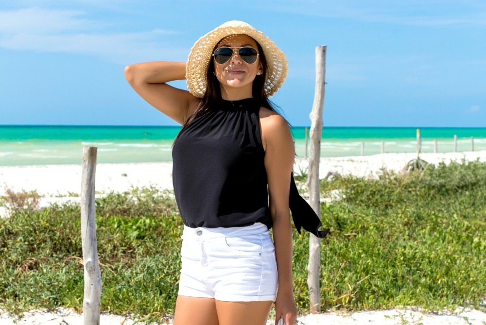 What to Wear in Playa del Carmen: Beach, Ruins, Cenotes, Nightlife