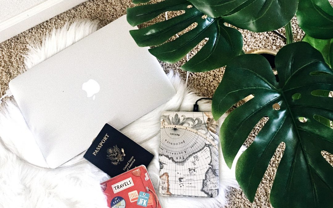 traveling-with-a-laptop-or-not