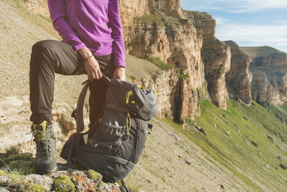 16 Best Hiking Pants for Women That Are Lightweight and Practical