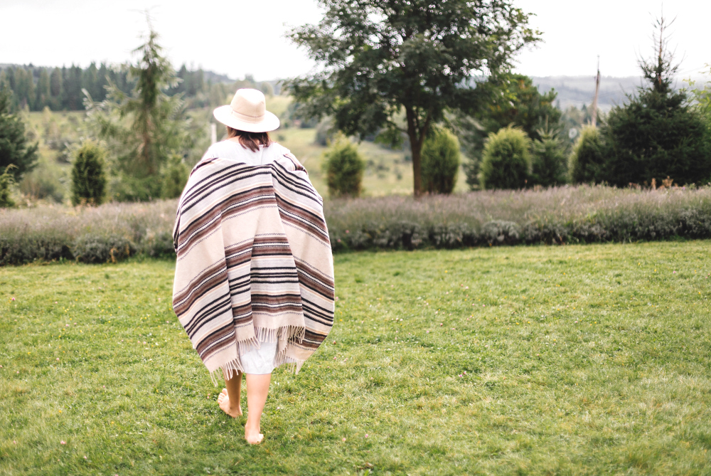 The Best Travel Wrap and Shawl Styles to Bring on Vacation