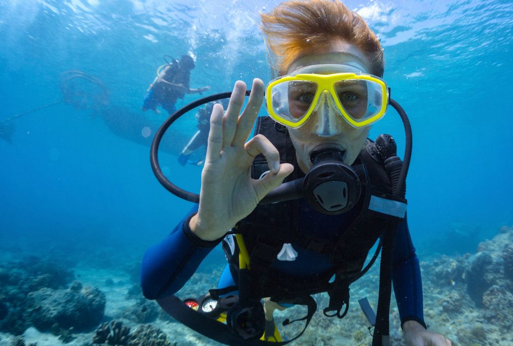 Best Snorkel Masks and Scuba Masks for Women’s Oceanic Adventures