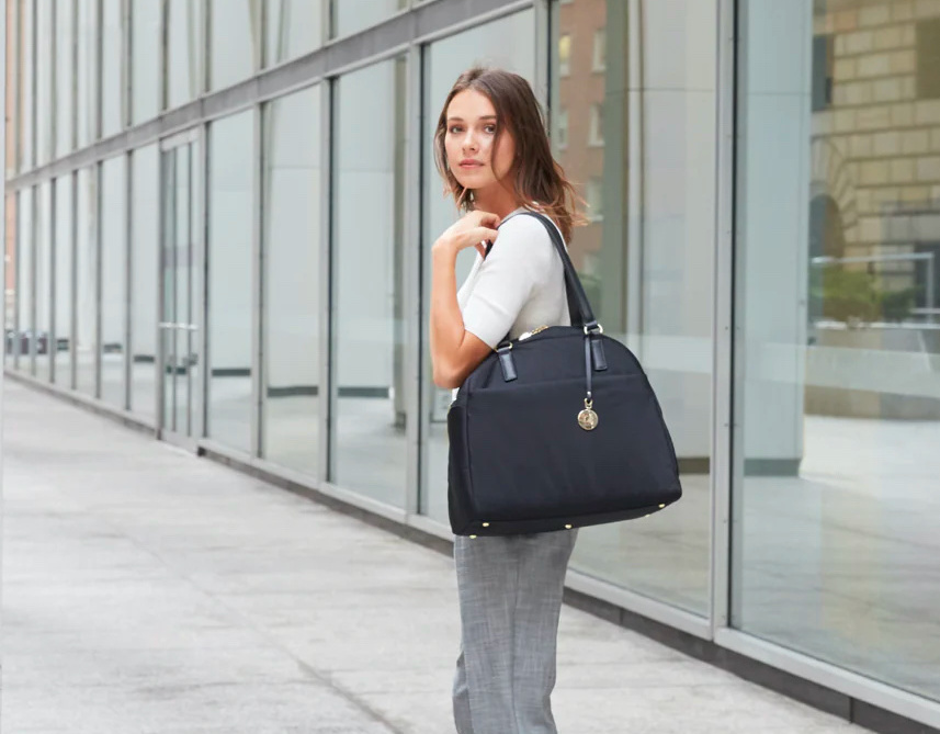 Lo & Sons: The Bond Fanny Pack in Deep Navy Recycled Poly