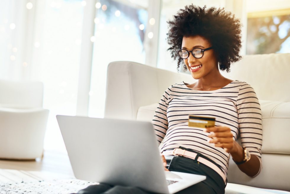 Guide to Shoe and Clothing Stores With Free Shipping and Returns